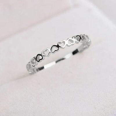 Huitan Hollow Hearts Finger Rings for Women 4Colors Available Daily Wear Exquisite Female Accessories Girls Gift Fashion Jewelry