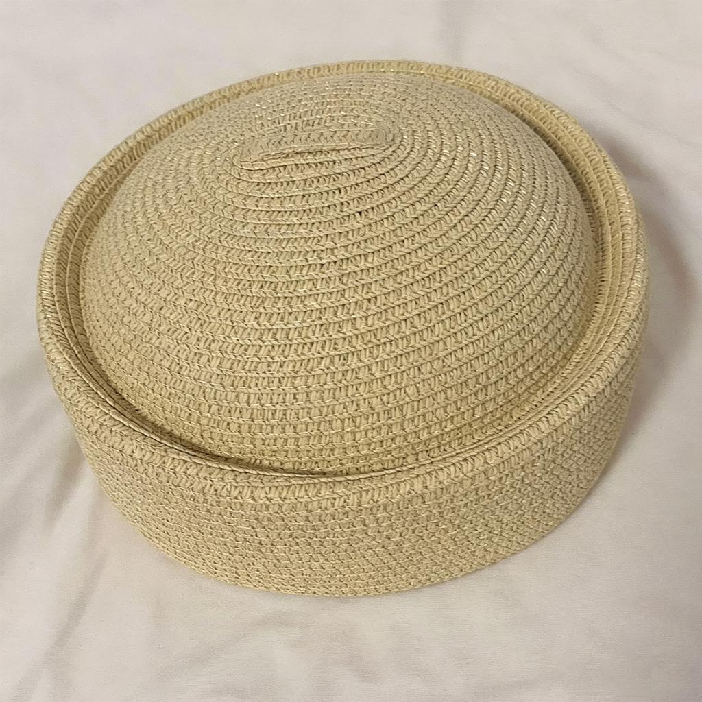 Women Vacation Straw Pillbox Hat Beret Style Round Crown Lightweight Breathable Summer Headwear for Outdoor Activities Travel
