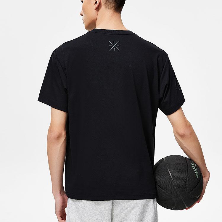 Li Ning X Cyril Artist Collaboration Series American Vintage Letter Print Loose Straight Short Sleeve T-Shirt Unisex T-Shirt Black AHST851-1