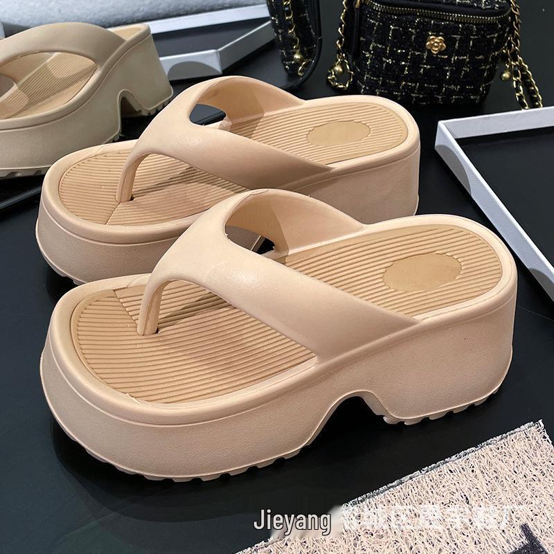 Women's Thick-Soled Summer Slippers: New Style Outdoor Flip-Flops and Sandals