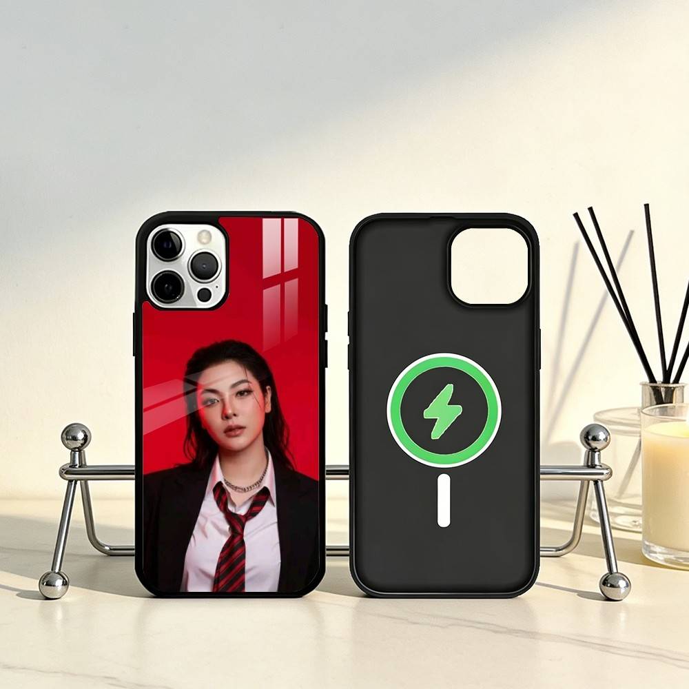 P-Peraya M-Malisorn Faye Handyhülle Für iPhone17,16,15,14,13,12,11 Plus,Pro Max Magnetisch Für Magsafe Kabelloses Laden