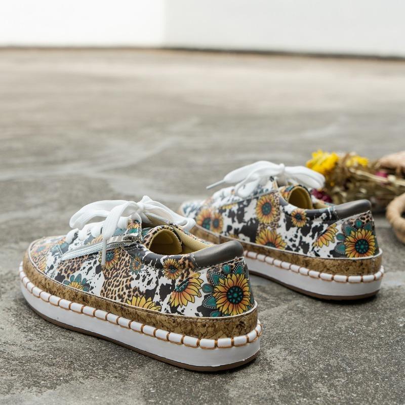 Summer and autumn new large-size printed lace-up style casual board shoes casual women's shoes