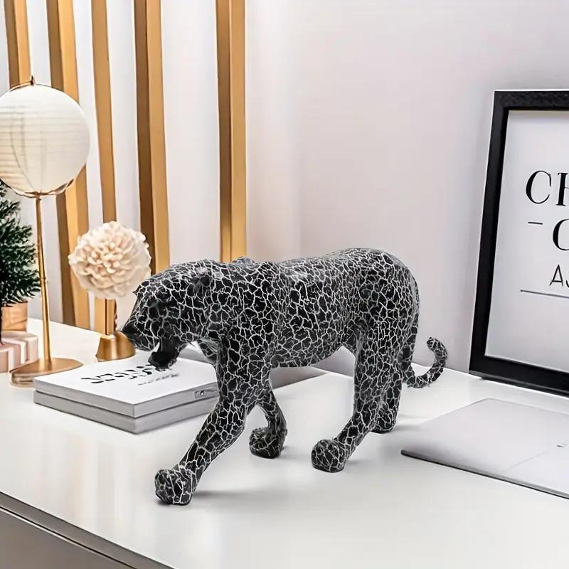 Leopard Statue Resin Pantther Sculpture Collectible Cheetah Figurine Modern Home Office Decor for Living Room Tabletop Book