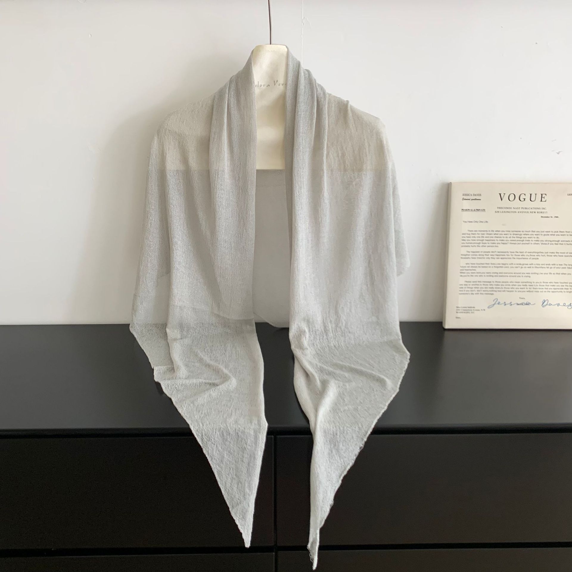 Slightly Ice-Permeable Triangle Scarf Shawl Women S Summer Thin Korean Versatile Silk Scarf With Ice Silk Sunscreen Blouse Scarf 210-80-130