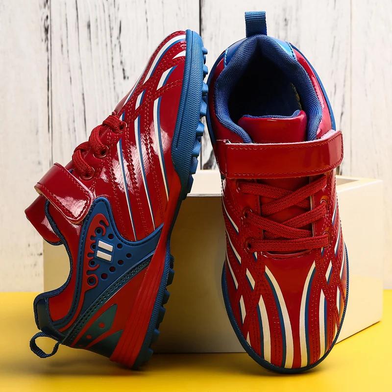 Fashion Childrens Football Shoes for Boy Luxury Design Turf Professional Outdoor Sports Original Society Training Football Boot for Kids