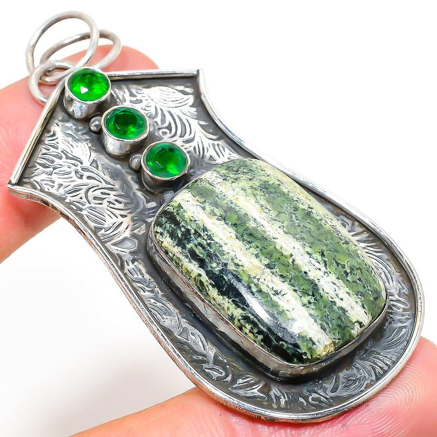 

Banded Green Opal, Diopside 925 Sterling Silver Gift Pendant 2.88 c2w78
