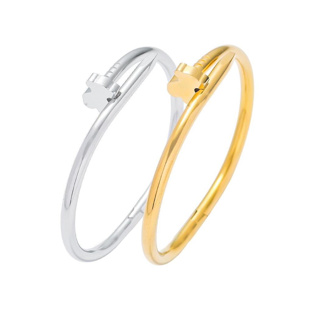 Women's Stainless Steel Bear Nail Bangle – Stylish & Simple European-American Design