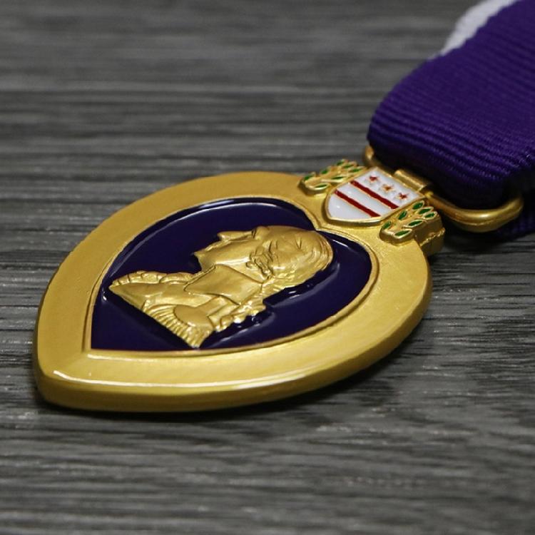 Broche Épingle Insigne Militaire États-Unis Médailles Cœur Violet Épingle Insigne Médailles Militaires Commémorative Collectionneur