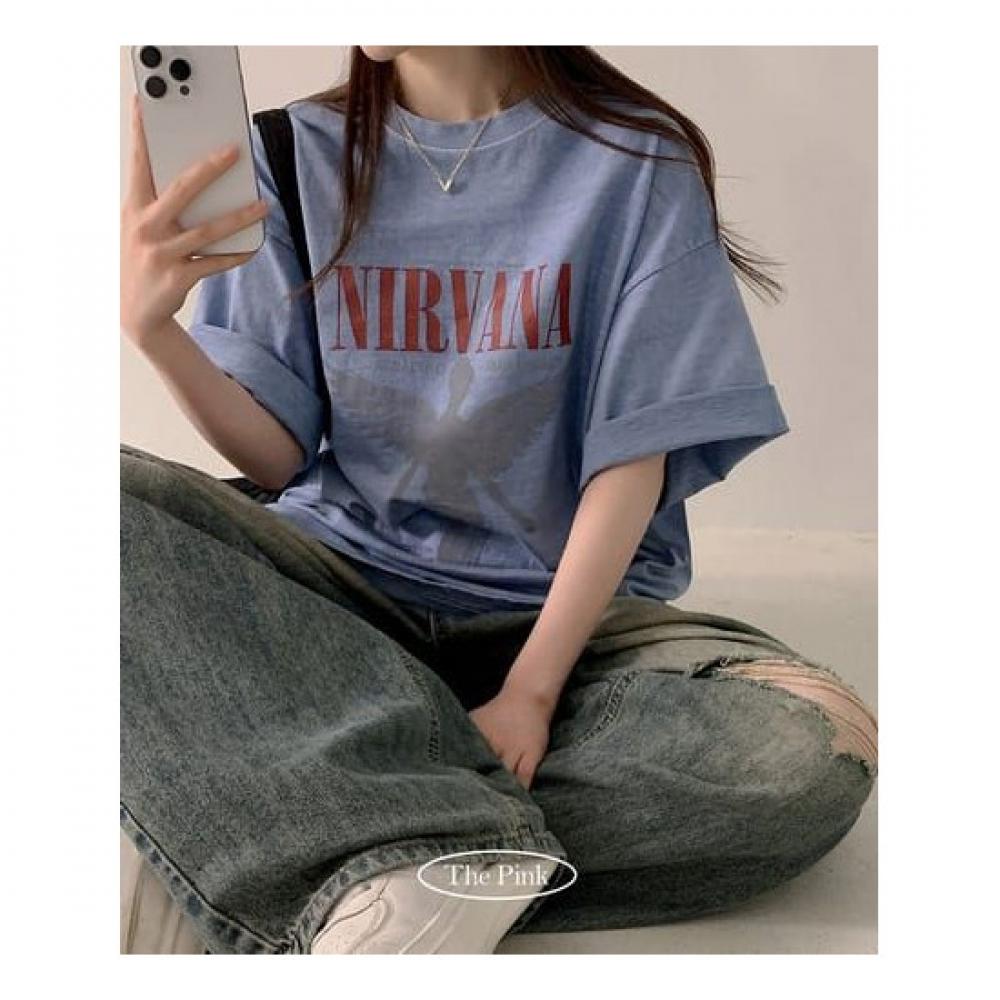 The Pink Tabo Oversized PigmenT LeTTering PrinT T shirT