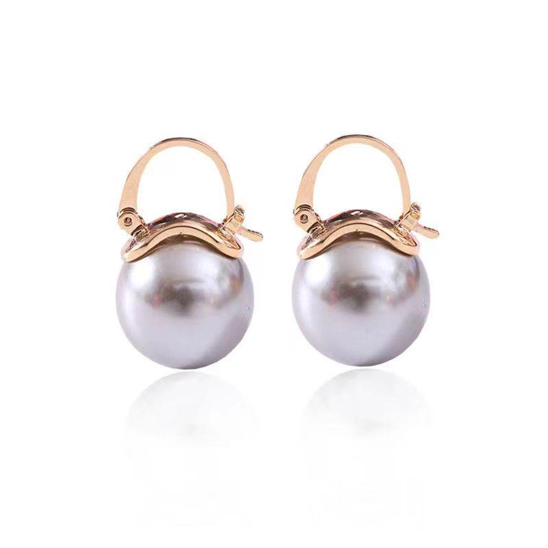 Boucles d'oreilles en Argent S925 et Perles de Haute Qualité - Design de Niche pour Femmes, Hypoallergéniques, Élégantes, Style Tempérament