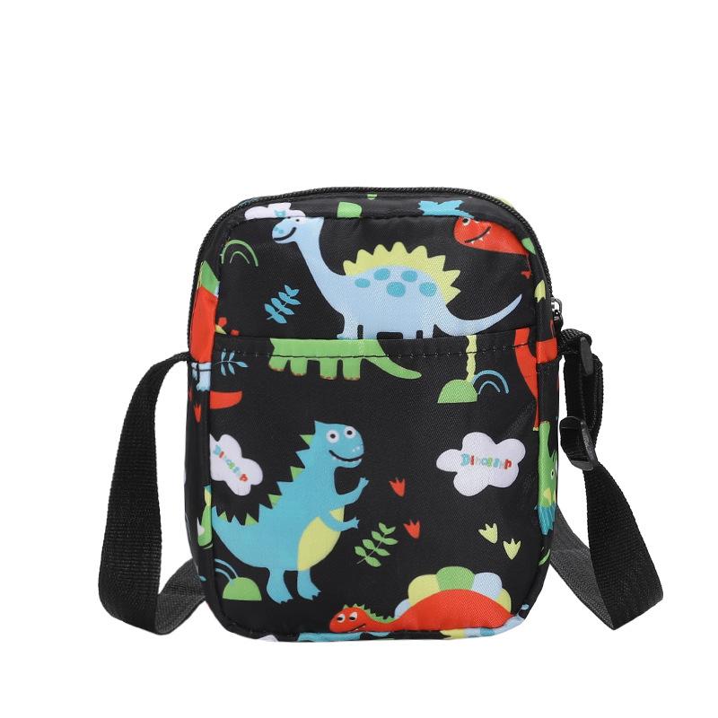 

2024 Trend красочный динозавр маленькая квадратная сумка, игривая и милая нейлоновая сумка для взрослых студентов универсальная сумка через плечо 13*17*5.5 чёрный