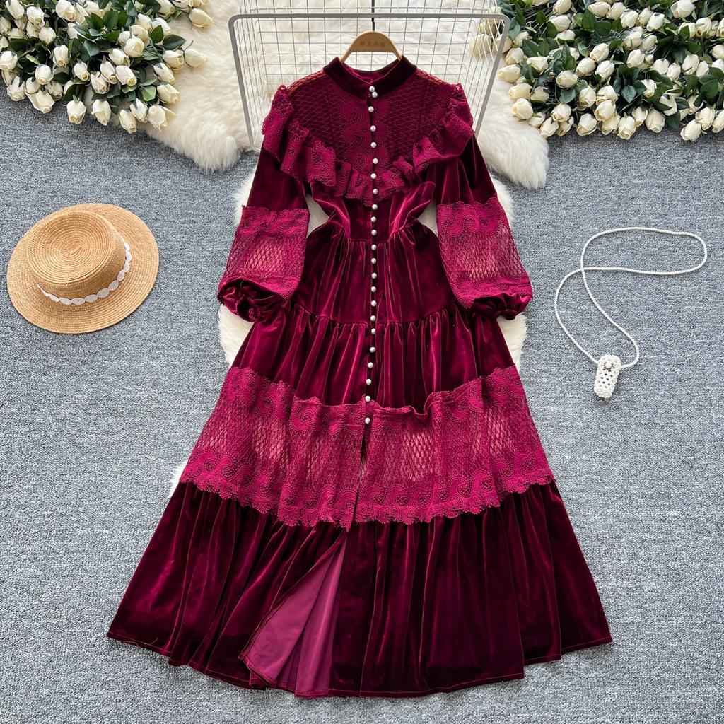 High Street Kleider Frauen Retro Hohle Spitze Patchwork Gold Samt Kleid Französisch Perle Schnalle Taille Länge Vintage Chic Kleider