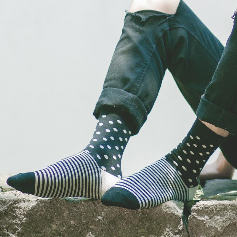 New Arrival High Quality Combed Cotton Men Polka Dot Strip Happy Socks  Color  Designer Casual Novelty Dress Business