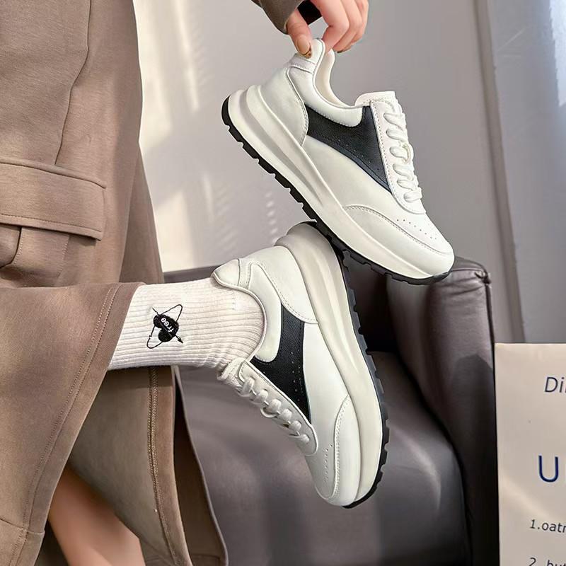 The first layer of cowhide dad shoes women's spring new sports and leisure shoes versatile and lightweight white shoes