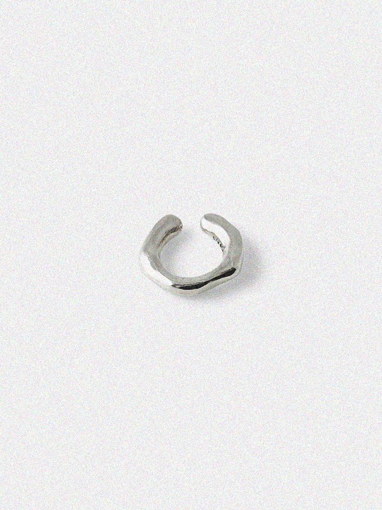Douhab Bumpy Simple Ear Cuff_Silver