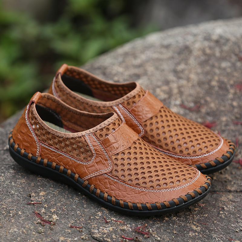 Men's Casual Mesh Slip-On Shoes: Hollow Out Outdoor Rubber Perfect for Summer Travel