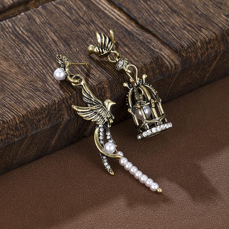 1 Pair Vintage Asymmetric Bird Cage Faux Pearl Earrings, Suitable For Any Occasion