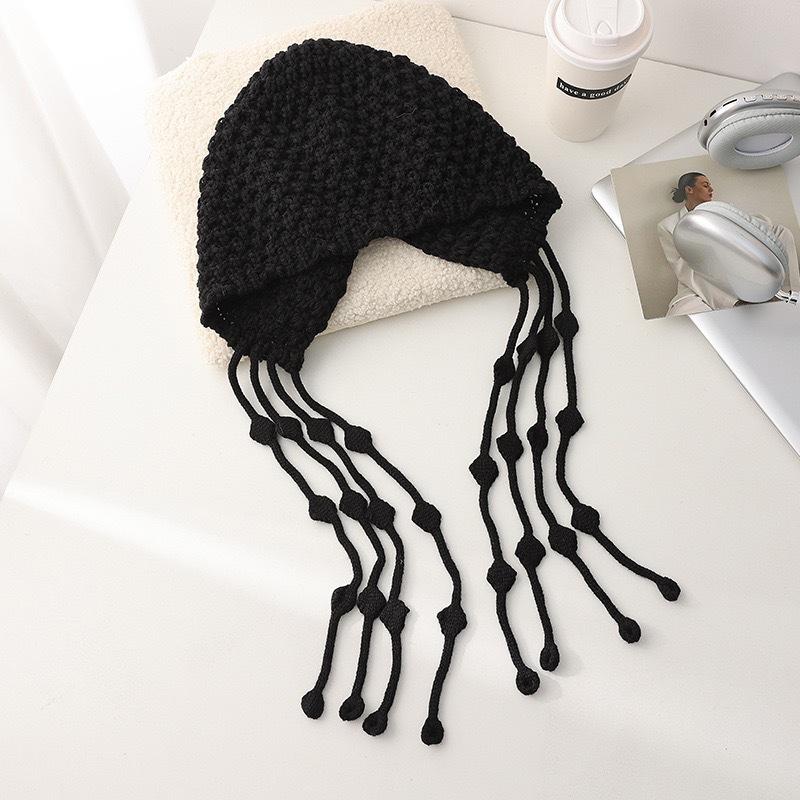 Western Sichuan Atmosphere Wearing Travel Hat High-end Sense Film Wool Hat Women's Red Xinjiang Grassland Knitted Cold Hat