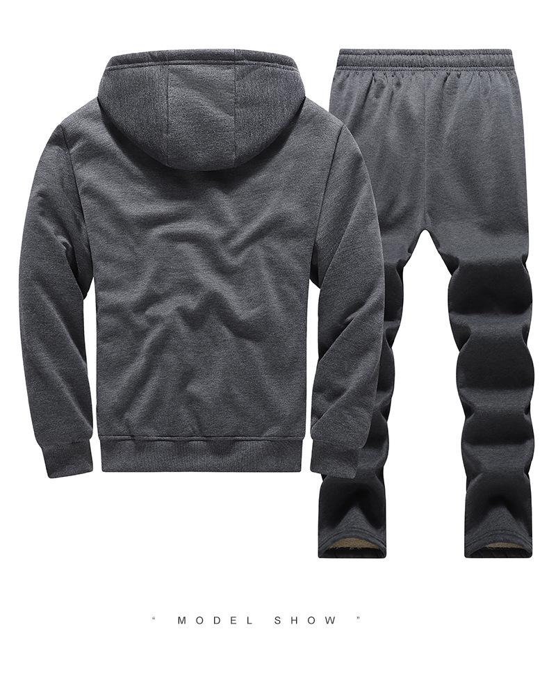 European-Size Men's Lambswool Hooded Jacket - Thick, Velvet-Lined Winter Sports Cardigan