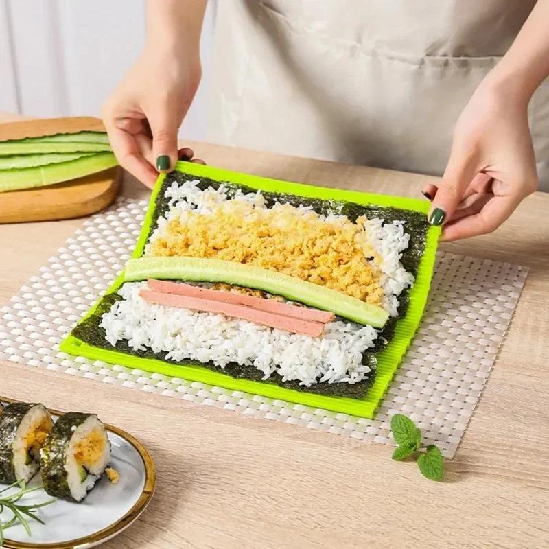 1pc Sushi Making Tool Sushi Roll Mat Seaweed Rice and Vegetable Roll Machine DIY Home Sushi Restaurant Party Kitchen Small Tool