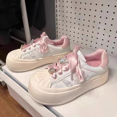 Chaussures de Planche Décontractées à Ruban de Ballet pour Femmes Printemps et Automne Nouvelles Petites Chaussures Blanches Douces Bout Rond Bout Coquille Chaussures à Semelle Épaisse