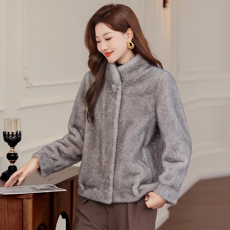 Noble Lady Winter Plush Faux Fur Coat for Middle-aged & Elderly Women