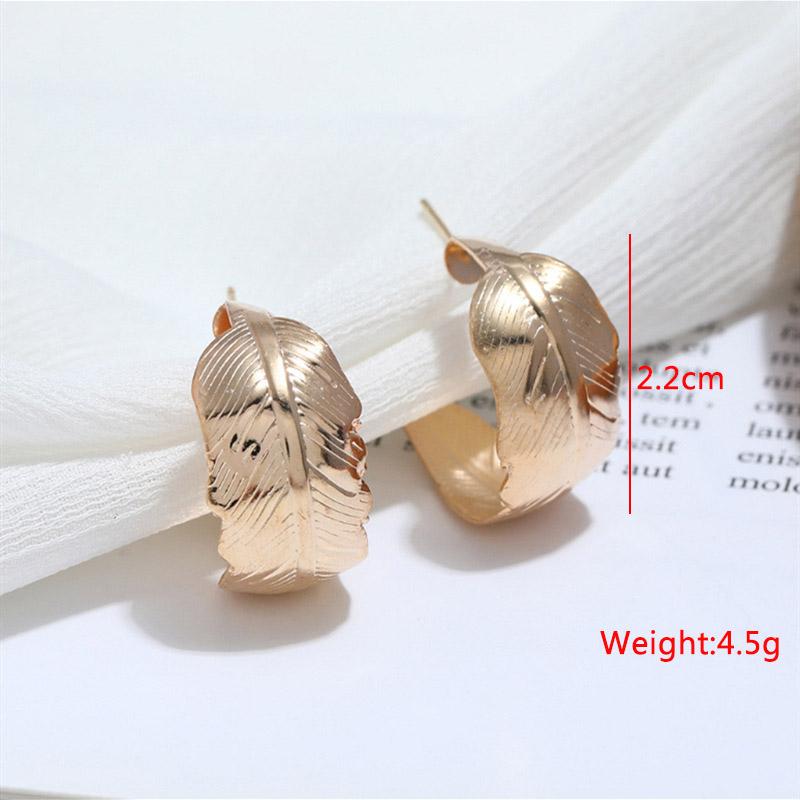 New Exaggerated Twist Metal Dangle Earrings for Women Gold Color Punk Fashion Female Hanging Earrings Boho Geometry Ear Zircon