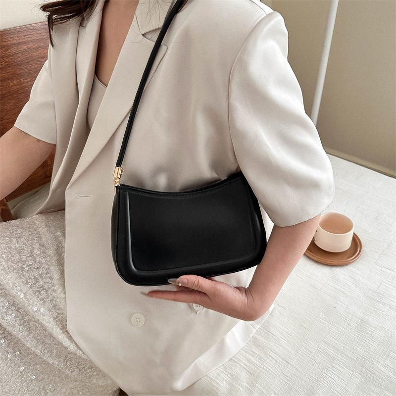Popular Simplicity 2025 New Sub-shell Fashion Casual Solid Color Underarm Women's Bag