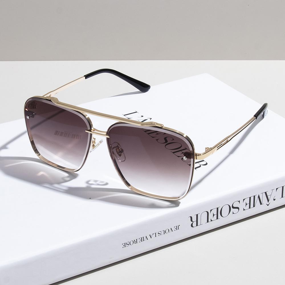 Fashion Square Sunglasses Men Vintage Big Frame Women Gradient Lens Sun Glasses Luxury Brand Metal Punk Eyewear