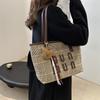 Stylish Canvas Tote Bag For Women With Unique Design And Spacious Capacity For Everyday Use