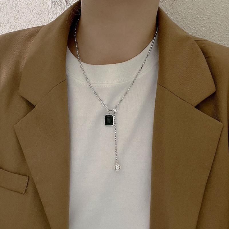 Титановая сталь Черный Геометрический Квадратный Подвеска Ожерелье Мужчины Женщины Свитер Цепочка Украшения Аксессуары