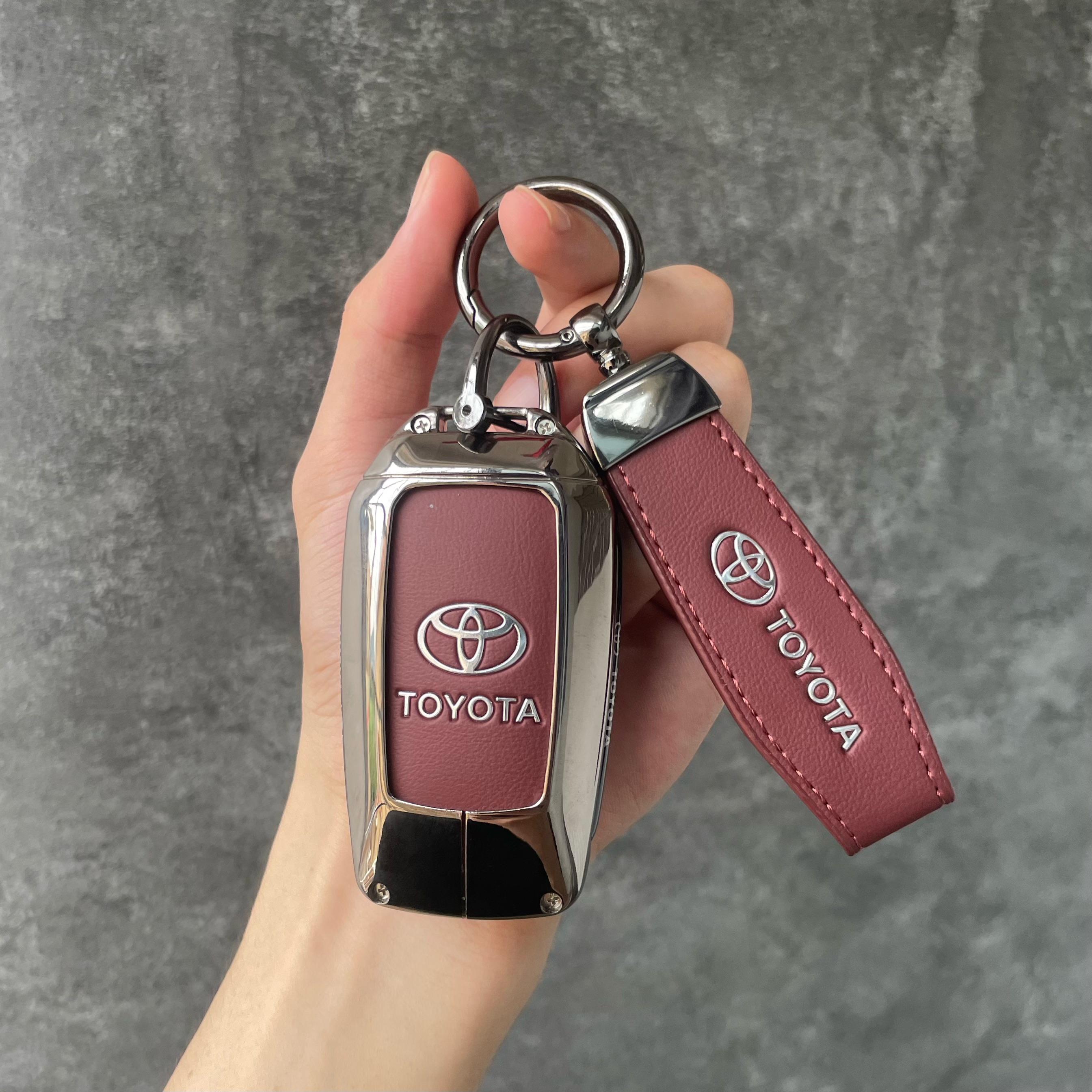 

Suitable for all 24 models including Toyota Senna keycase, Grevia, Alphard, Welfa, 2024 Senna, men s car shell buckle