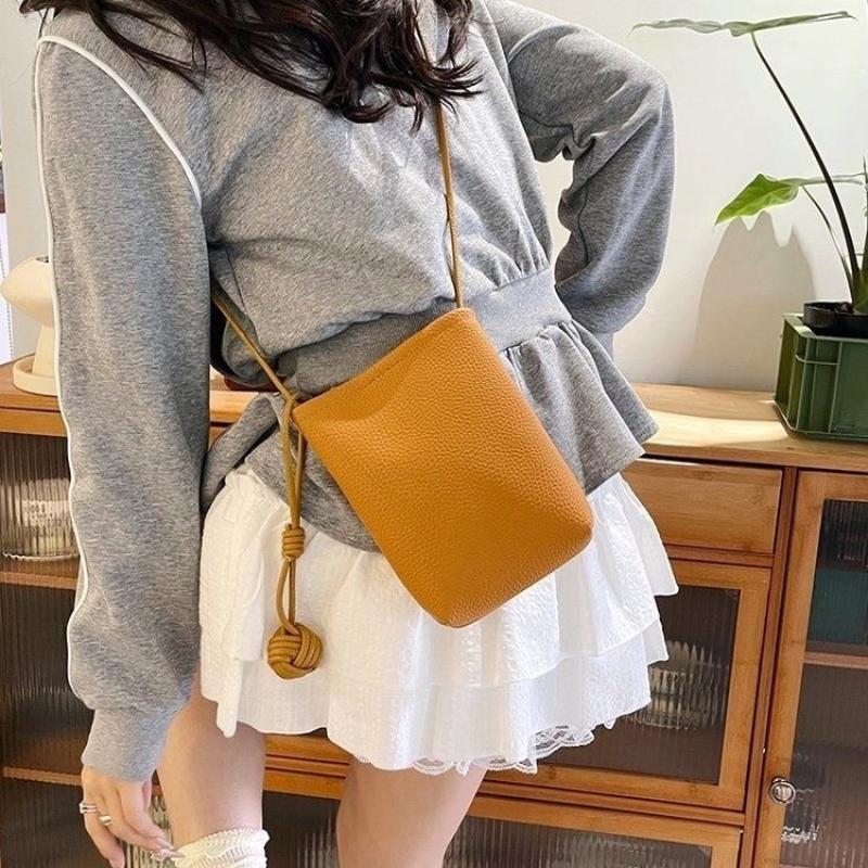 Women PU Leather Small Crossbody Bag Designer Cell Phone Bag Lightweight Fashion Shoulder Bag Ladies Travel Purse Small Bag