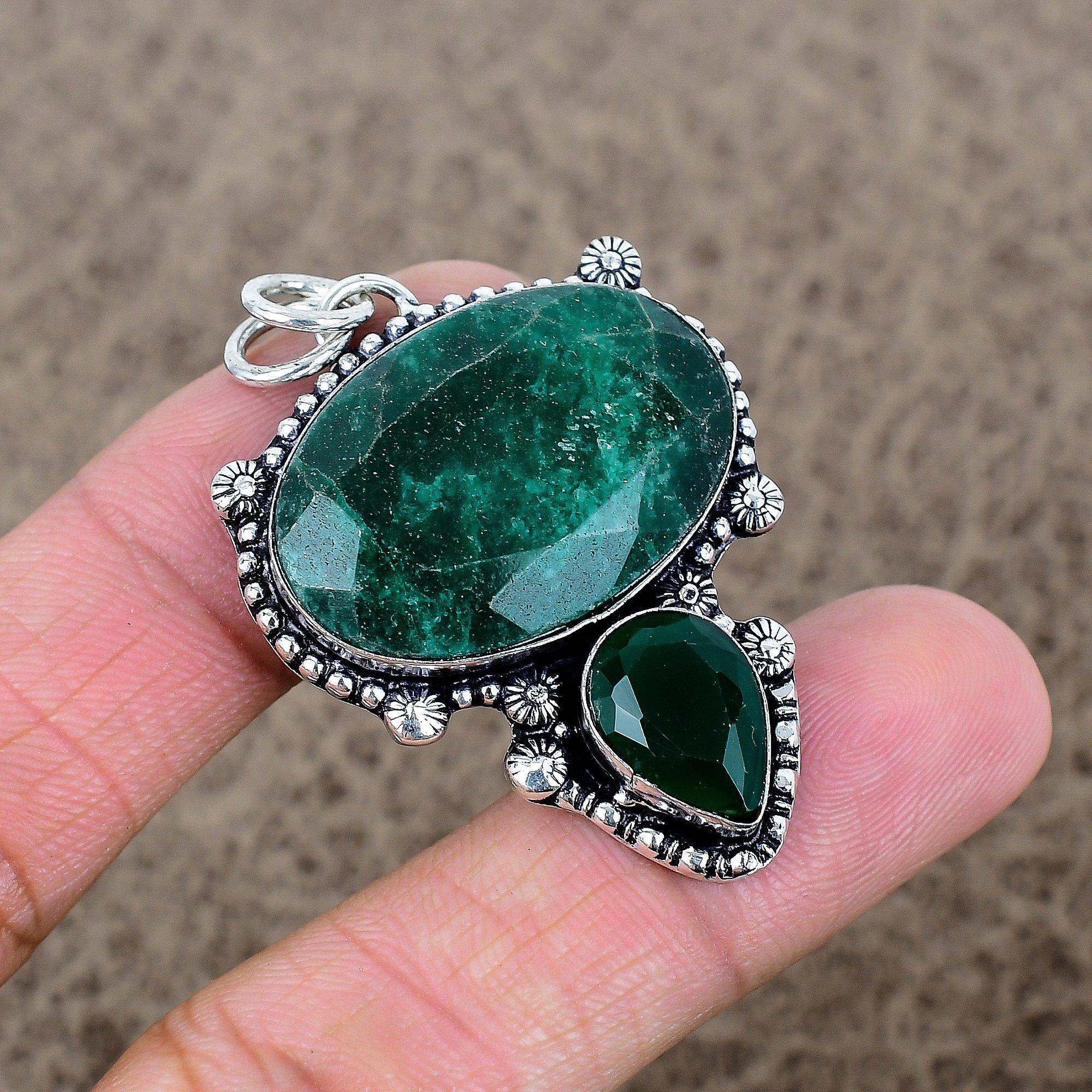 

Green Jade Gemstone Handmade 925 Sterling Silver Jewelry Pendant 1.97 KKG-315