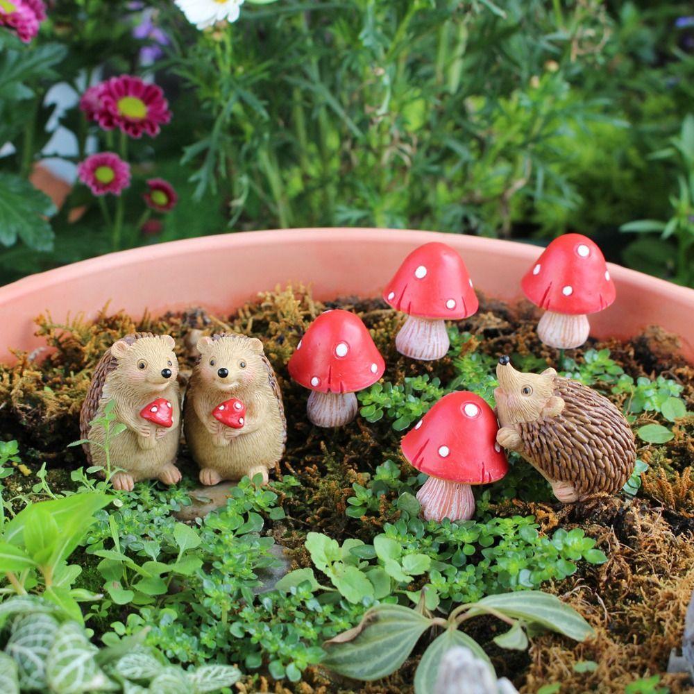 7pcs Cartoon Animal Sculpture Cute Garden Miniatures Figurine Hedgehog Mushroom Statue Courtyard