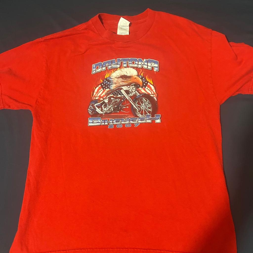 Vintage 2007 Red Motorcycle Daytona Bike Week Graphic Short Sleeve Tee Unisex T-Shirt