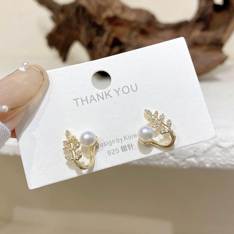 Red Heart Drop Earrings for Woman Korean Trendy Unusual Statement Earrings Party Girls Wedding Jewelry Accessories