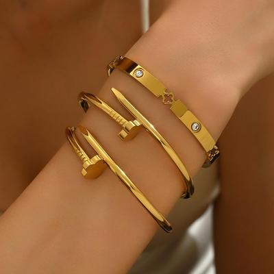 Elegant Zircon Four-Leaf Clover Titanium Bracelet for Women - Versatile European & American Style