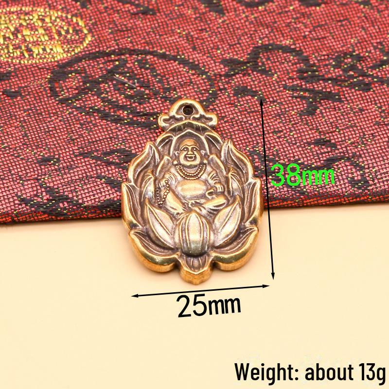 

Підвіска-брелок із міцної латуні Lucky Cat: Ретро Copper Craft для чоловіків і жінок – стильний автомобільний аксесуар.