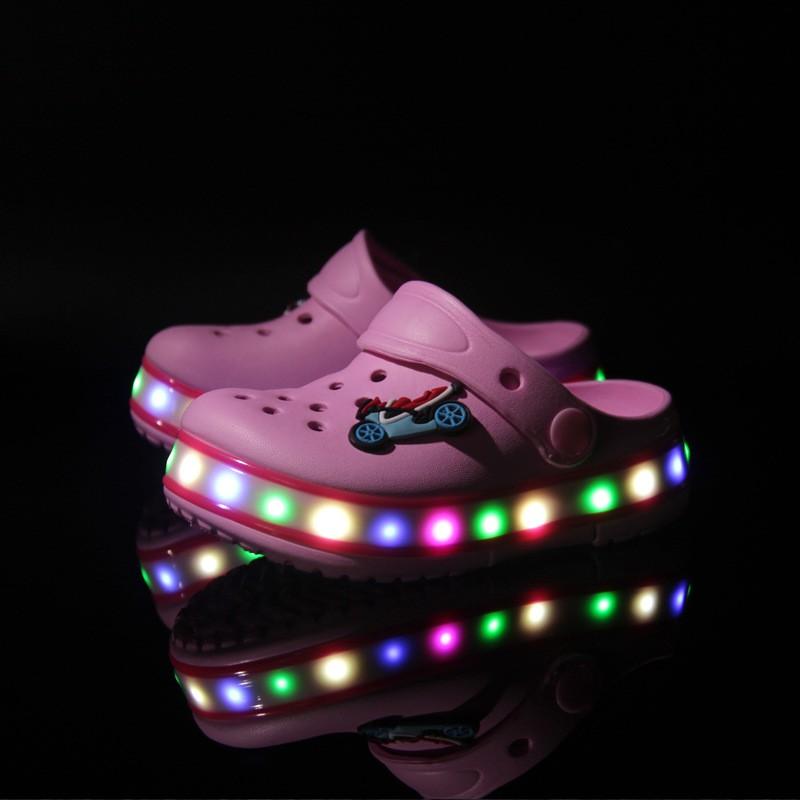 Kids LED Light-Up Sandals Girls Boys Waterproof Beach Pool Shoes Breathable Anti-Slip Cartoon Design