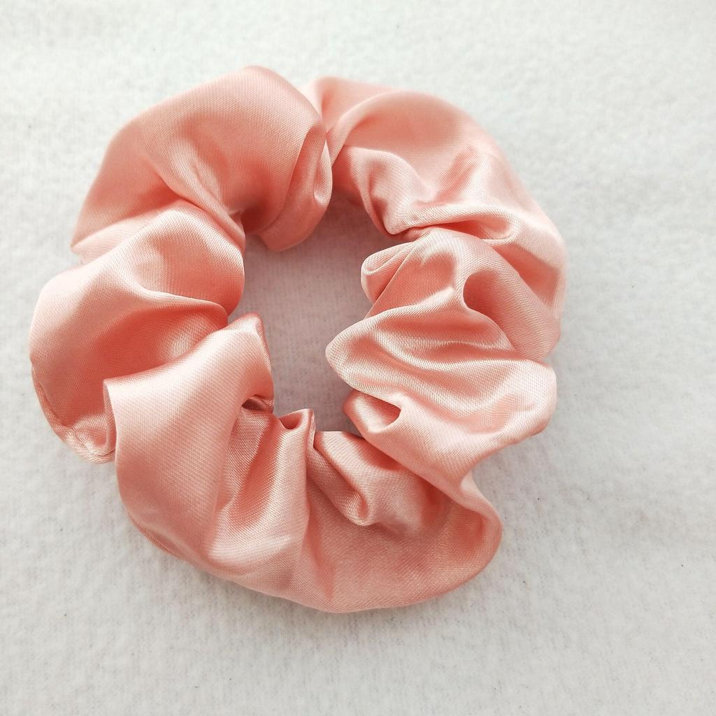 Satin Silk Hair Tie: High-End Women's Rubber Band for Elegant Buns