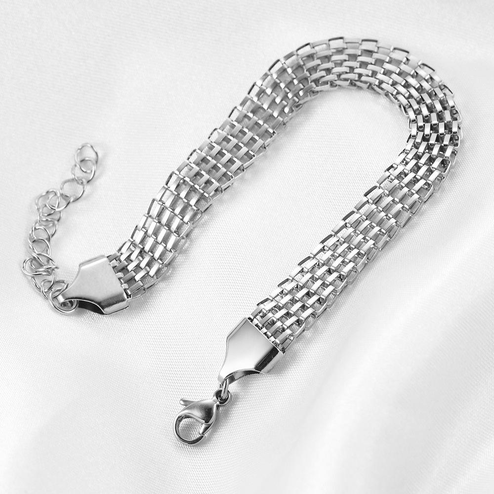 European & American 18K Gold Twisted 8MM Woven Stainless Steel Fashion Bracelet for Women