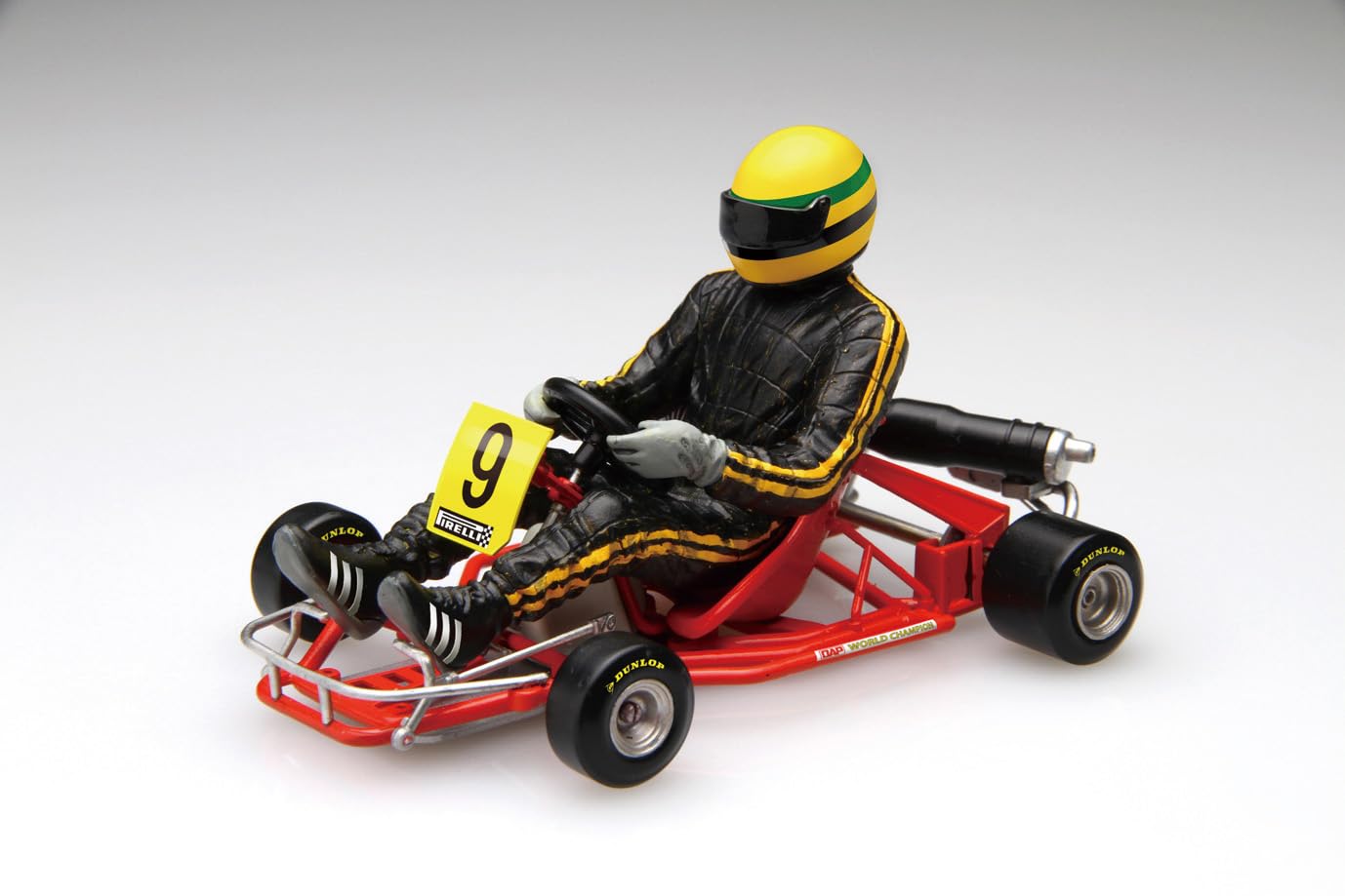 

Fujimi Model KART Series Карт Айртона Сенны 1981 1/20 №1 KART-1