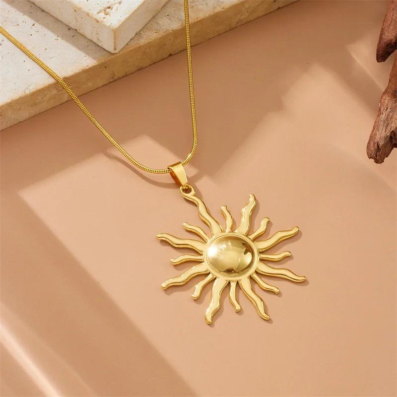 316L Stainless Steel Golden Fashion Sun Pendant Necklace For Women Girl New Concise Solar Neck Chain Jewelry Gift