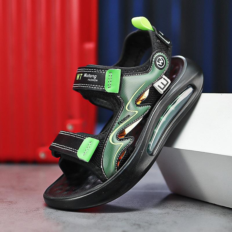 Boys sandals 24 new summer children's open-toed soft-soled non-slip air-cushioned beach shoes medium and large children's sports beach shoes