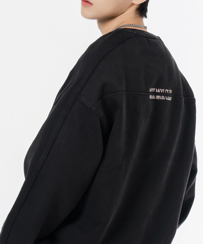 MOZMOZ Heavy Weight Pigment Back Embroidery Cutout Oversized Sweatshirt Black