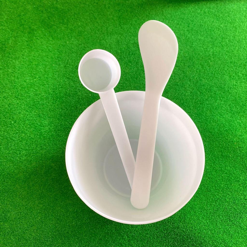 Mini zednické nářadí: DIY mikro lopata na zahradu a příslušenství pro chatrče