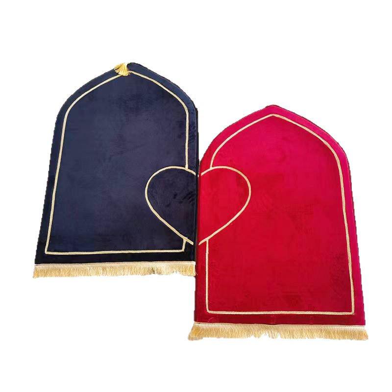 Cross-border Prayer Carpet: Thick Flannel Heart-shaped Floor Mat