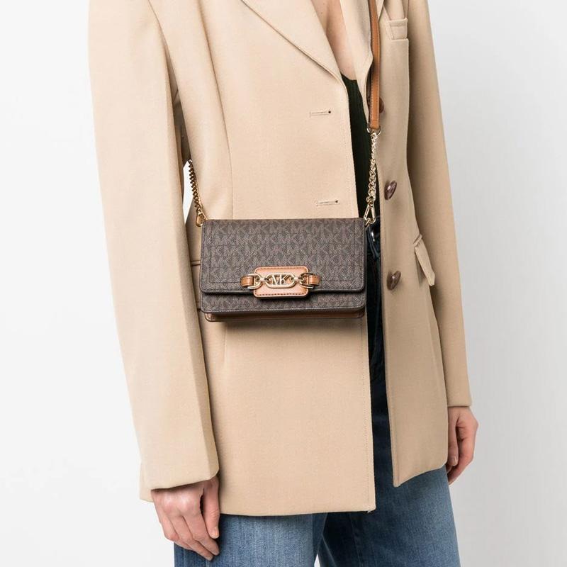 Michael Kors Heather Commuter Gold Logo Plate Flap Retro Color Block Presbyopia PVC Crossbody Shoulder Bag Regular Women's Brown