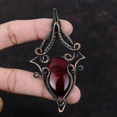 Ciondolo Labradorite Rossa Fuoco Ciondolo Avvolto in Filo di Rame Gioielli in Rame Fatti a Mano Ciondolo con Pietra Preziosa Bellissimo Gioiello Avvolto in Filo Regalo Per Donne